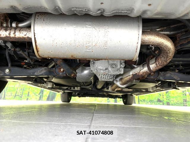 Nissan SERENA 2017-08 7912759-19