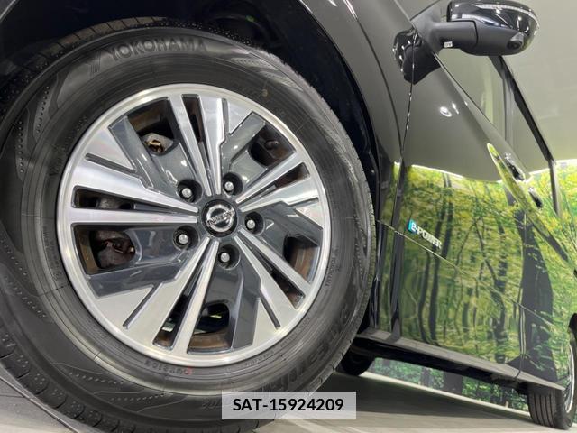 Nissan SERENA 2022-09 7913349-12