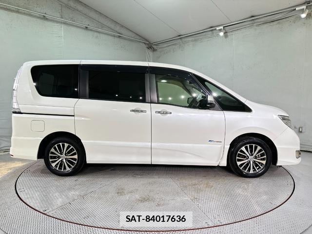 Nissan SERENA 2015-09 7914792-13