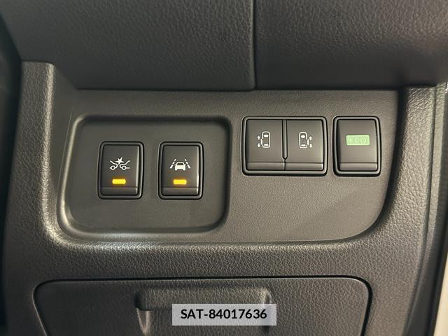 Nissan SERENA 2015-09 7914792-9