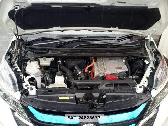 Nissan SERENA 2018-09 7916642-10