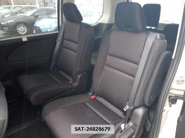 Nissan SERENA 2018-09 7916642-3