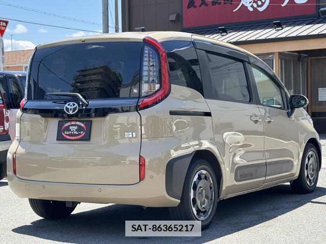 Toyota SIENTA 2023-07 7913195-1