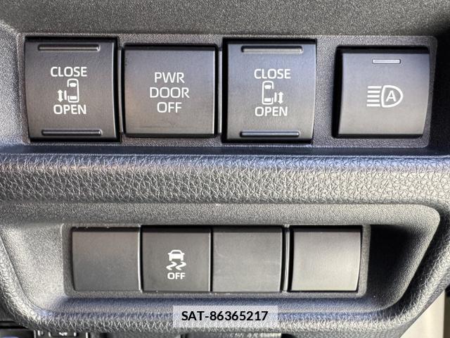 Toyota SIENTA 2023-07 7913195-5