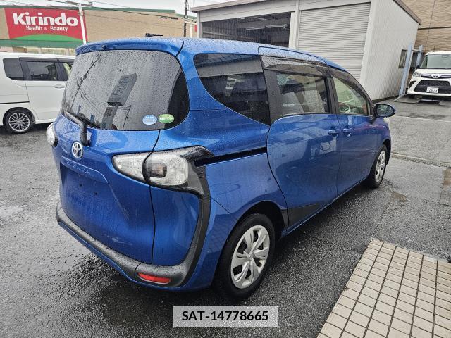 Toyota SIENTA 2017-09 7915330-3