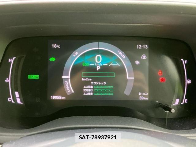 Toyota SIENTA 2023-01 7916986-12