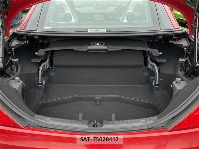 Mercedes Benz SLK 2012-05 7913436-18
