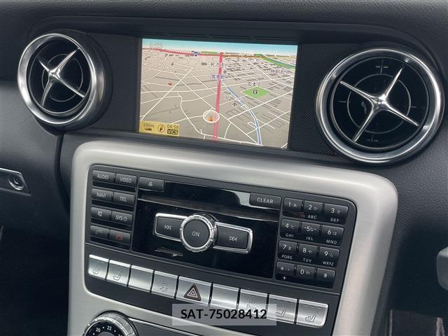 Mercedes Benz SLK 2012-05 7913436-4