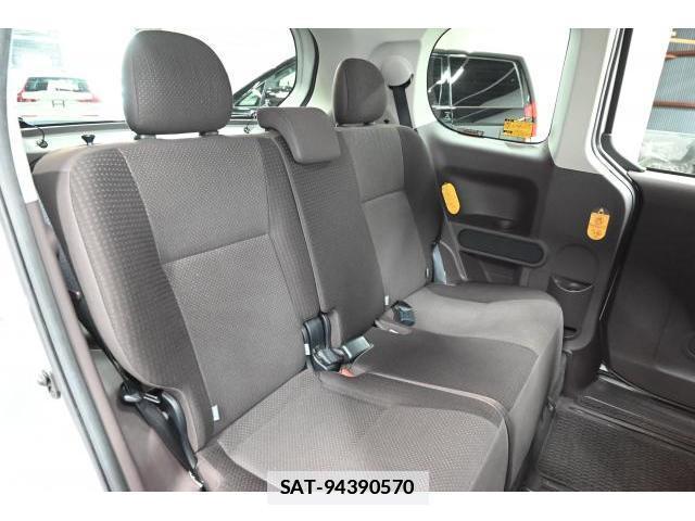 Toyota SPADE 2015-07 7915778-13