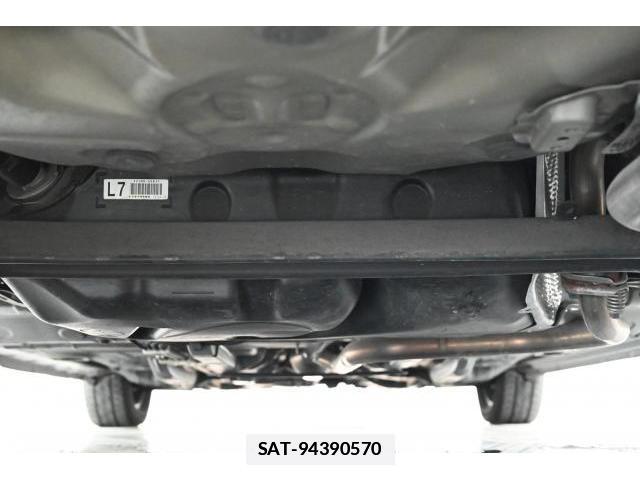 Toyota SPADE 2015-07 7915778-16