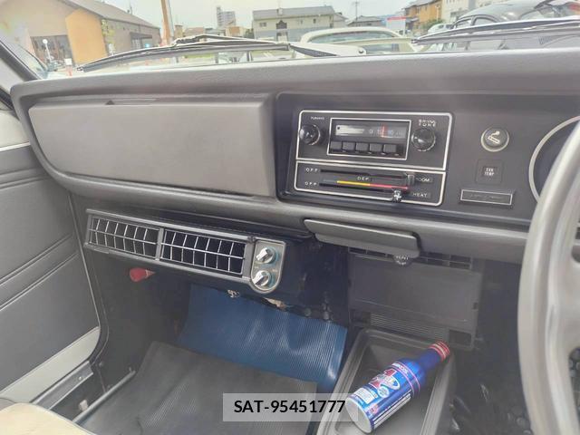 Nissan SUNNY TRUCK 1990-07 7916252-11