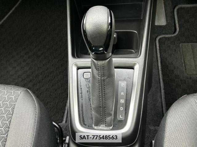 Suzuki SWIFT 2020-01 7916921-13