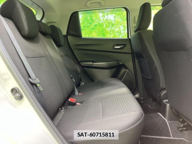 Suzuki SWIFT 2018-03 7916989-4