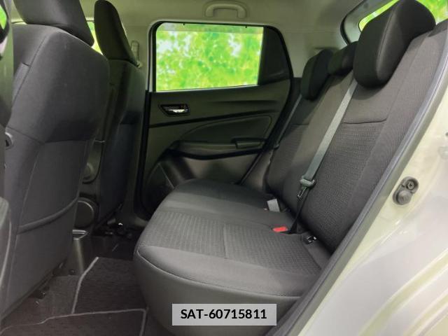 Suzuki SWIFT 2018-03 7916989-6