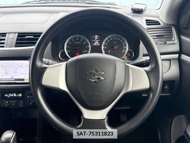 Suzuki SWIFT 2013-06 7917104-13