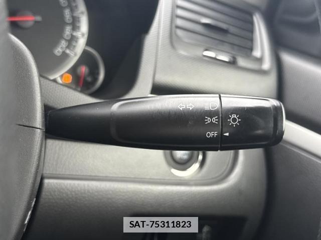 Suzuki SWIFT 2013-06 7917104-14