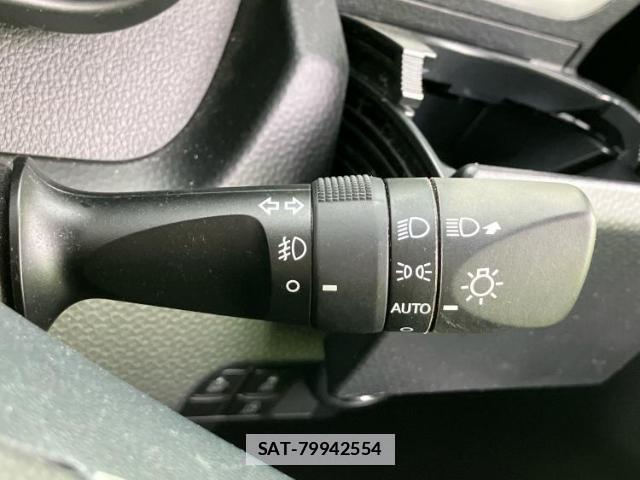 Toyota TANK 2018-10 7916982-15