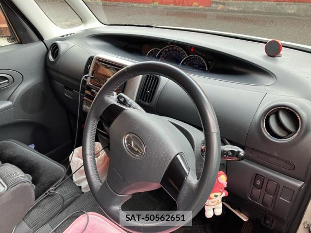 Daihatsu TANTO 2011-10 7913681-6
