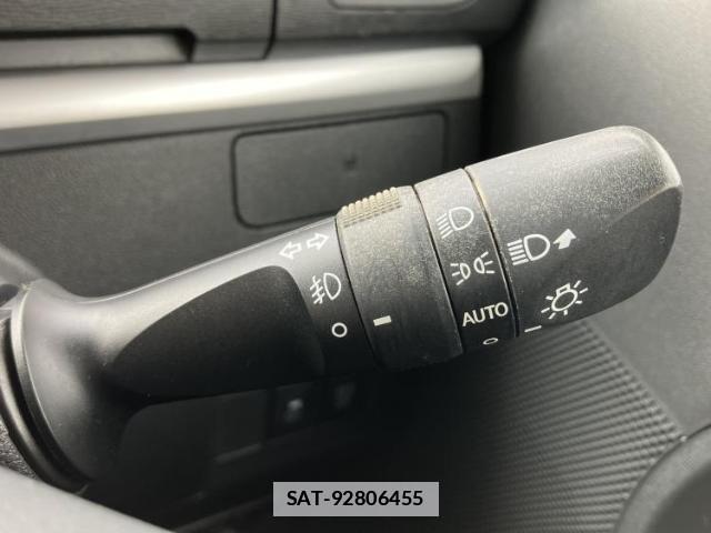 Daihatsu TANTO 2015-08 7913780-13