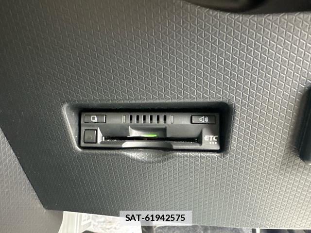 Daihatsu TANTO 2021-09 7914164-7