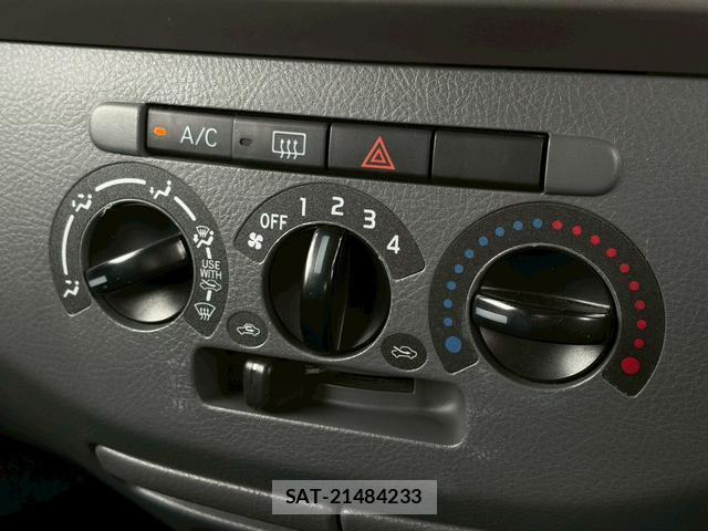 Daihatsu TANTO 2008-01 7915897-18