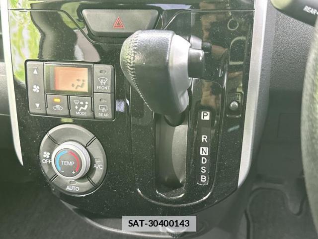 Daihatsu TANTO 2014-01 7916729-16