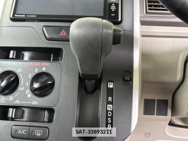 Daihatsu TANTO 2015-05 7916771-16