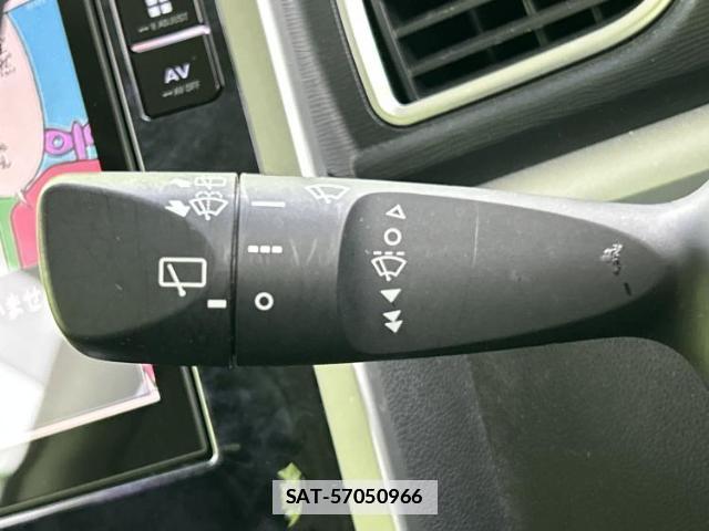 Daihatsu TANTO 2019-02 7916909-14