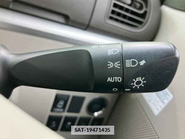 Daihatsu TANTO 2016-04 7916998-14