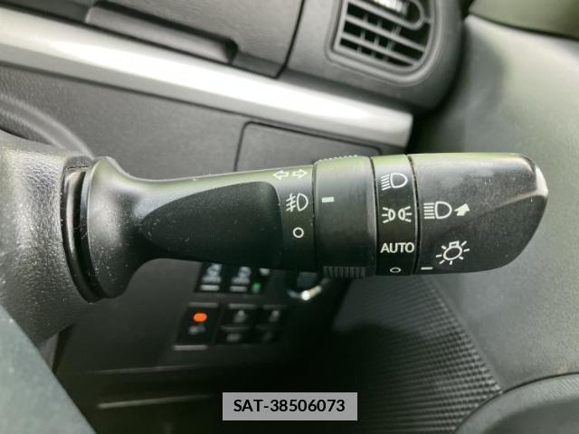 Daihatsu TANTO 2019-03 7917030-15