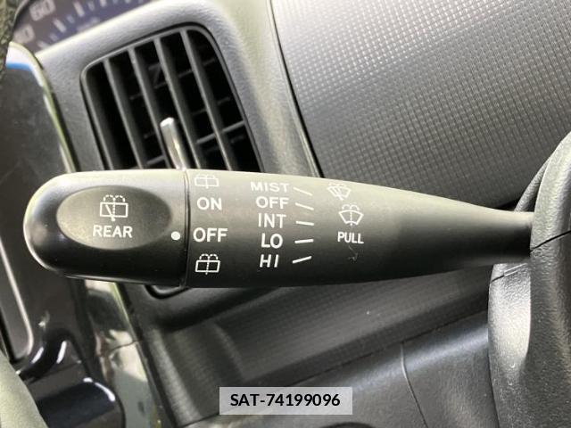 Daihatsu TANTO 2011-05 7917117-14