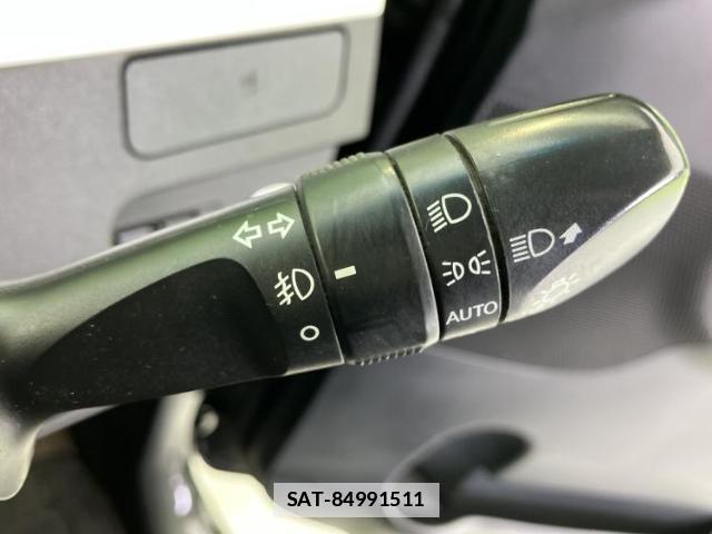 Daihatsu TANTO 2018-12 7917217-15