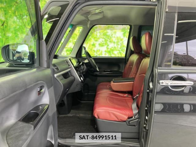 Daihatsu TANTO 2018-12 7917217-5