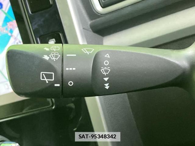 Daihatsu TANTO 2019-04 7917224-17