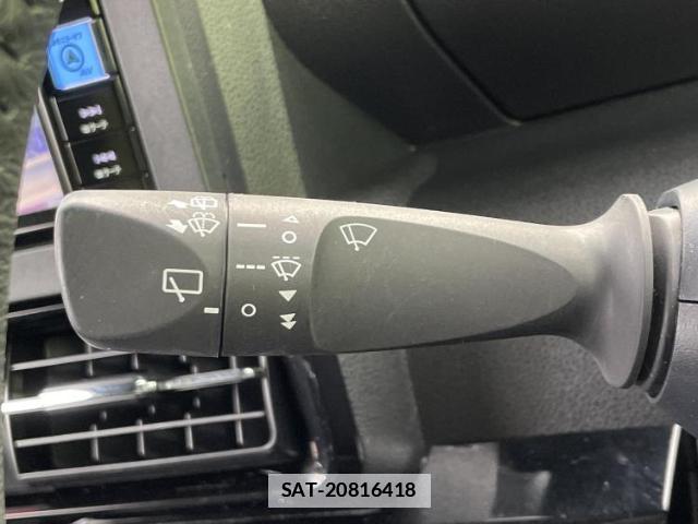 Daihatsu TANTO 2023-09 7917238-16