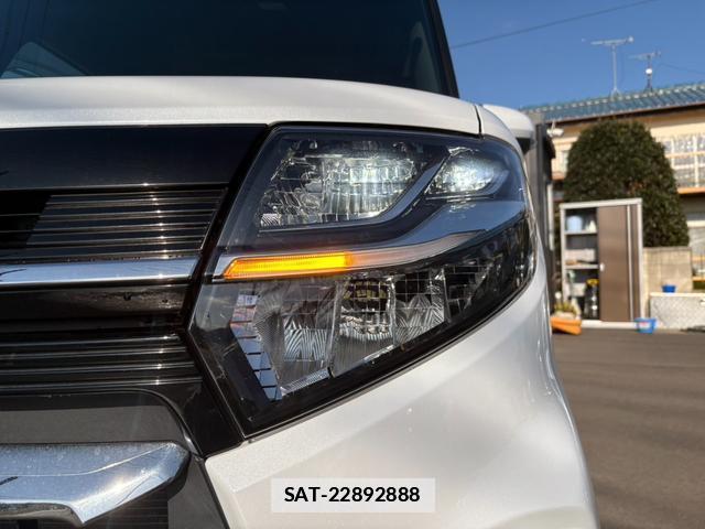Daihatsu TANTO 2021-08 7917282-17