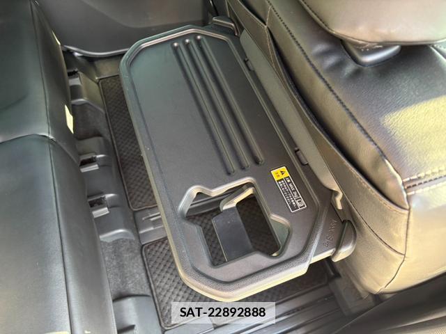 Daihatsu TANTO 2021-08 7917282-6