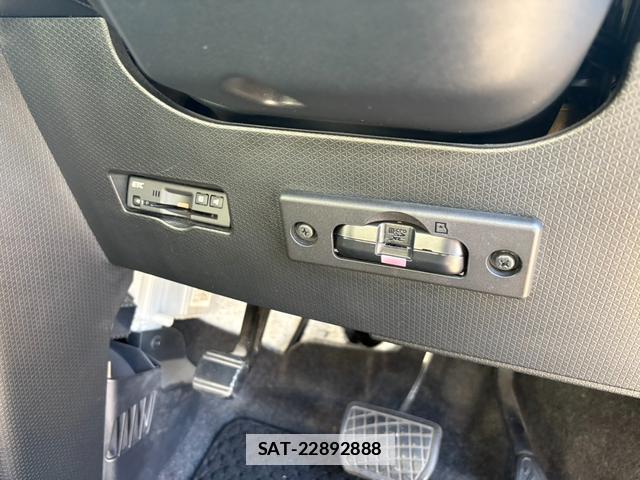 Daihatsu TANTO 2021-08 7917282-7