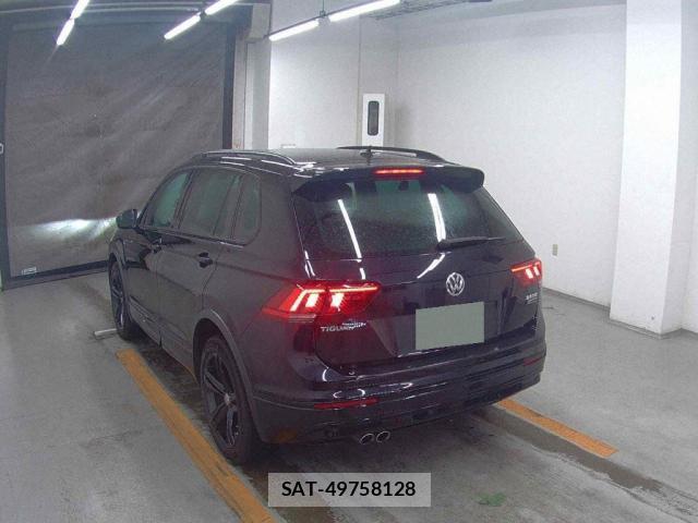 VolksWagen TIGUAN 2020-09 7915444-1