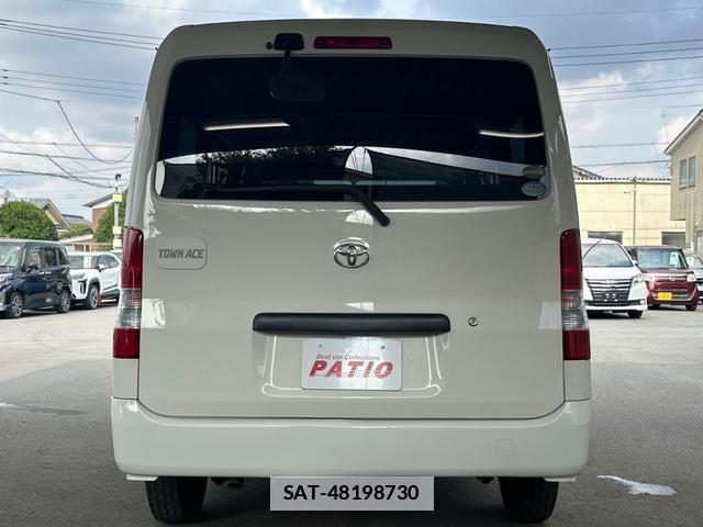 Toyota TOWNACE VAN 2017-08 7915155-16
