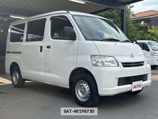 Toyota TOWNACE VAN 2017-08 7915155-17