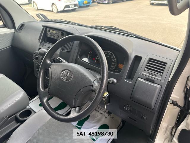 Toyota TOWNACE VAN 2017-08 7915155-7