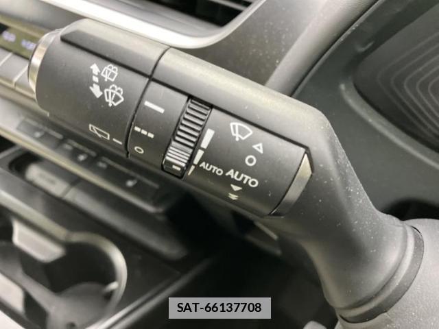 Lexus UX 2020-11 7913719-16