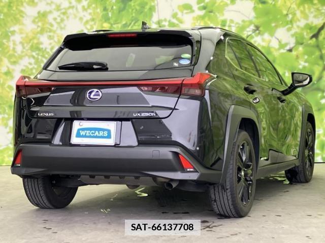 Lexus UX 2020-11 7913719-2