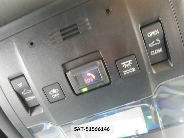 Lexus UX 2023-08 7915490-11