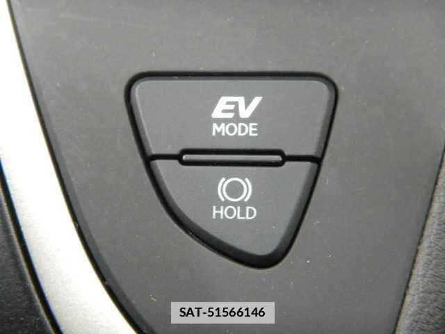 Lexus UX 2023-08 7915490-5