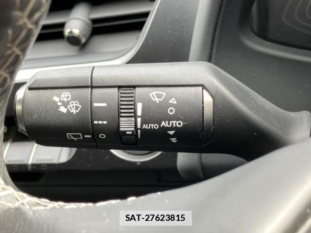 Lexus UX 2019-09 7916736-16