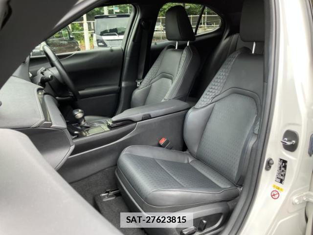 Lexus UX 2019-09 7916736-5
