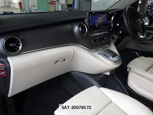 Mercedes Benz V-CLASS 2023-05 7915465-2