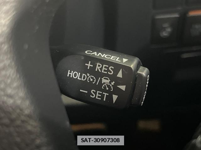 Toyota VELLFIRE 2019-05 7913348-4